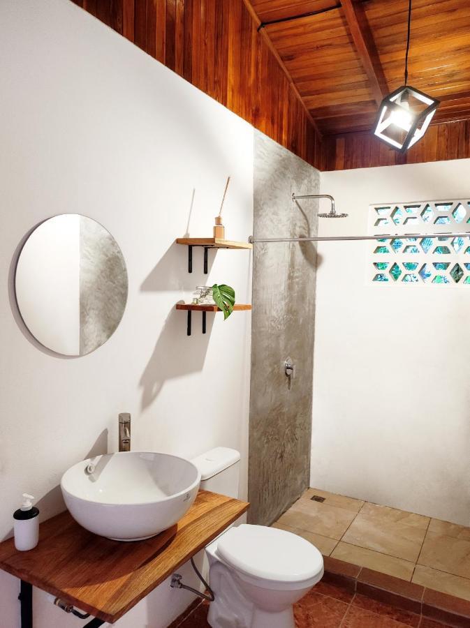 Ico Living Hostel Playa Santa Teresa  Екстер'єр фото