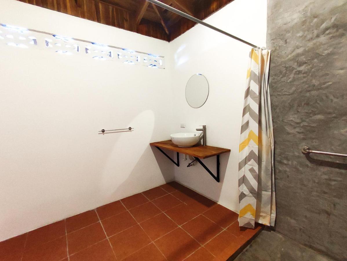 Ico Living Hostel Playa Santa Teresa  Екстер'єр фото