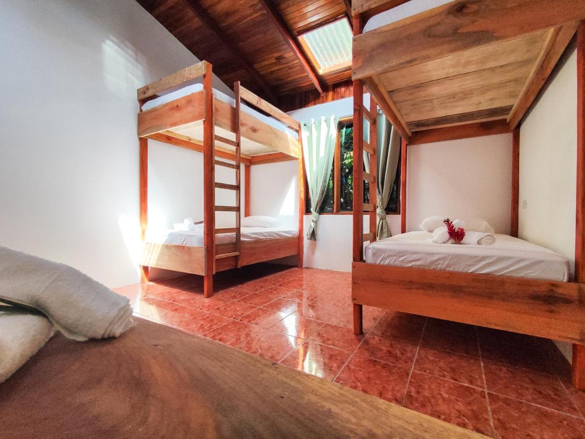 Ico Living Hostel Playa Santa Teresa  Екстер'єр фото